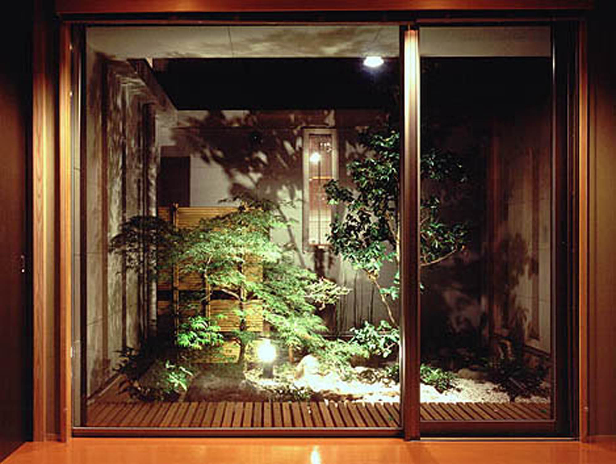 写真の説明を入れます